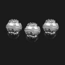 Load image into Gallery viewer, Obsidian Elite Bracelet